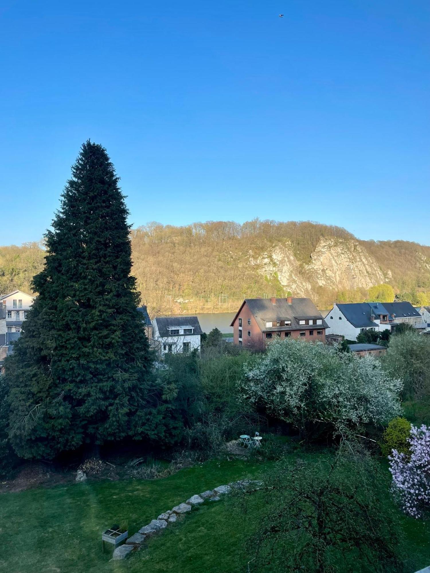 Le Castel Mosan Apartamento Namur Exterior foto