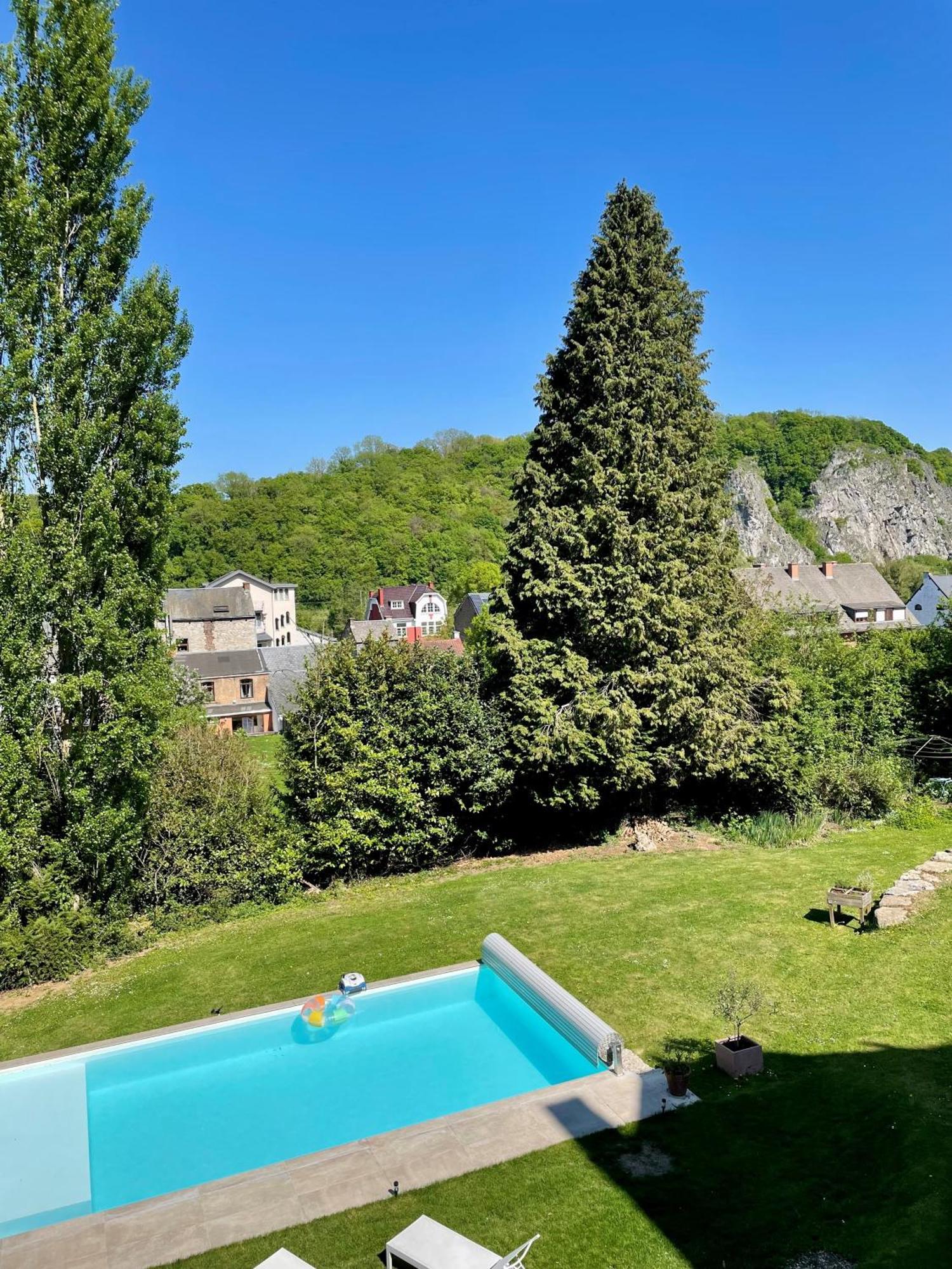 Le Castel Mosan Apartamento Namur Exterior foto